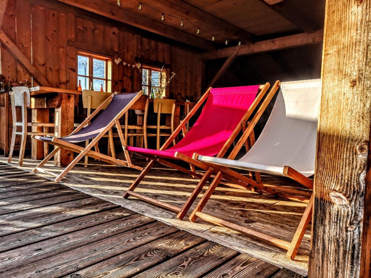 Apartmány Červený Dvůr Chvalšiny Esterno foto
