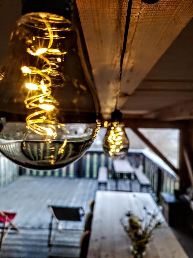 Apartmány Červený Dvůr Chvalšiny Esterno foto