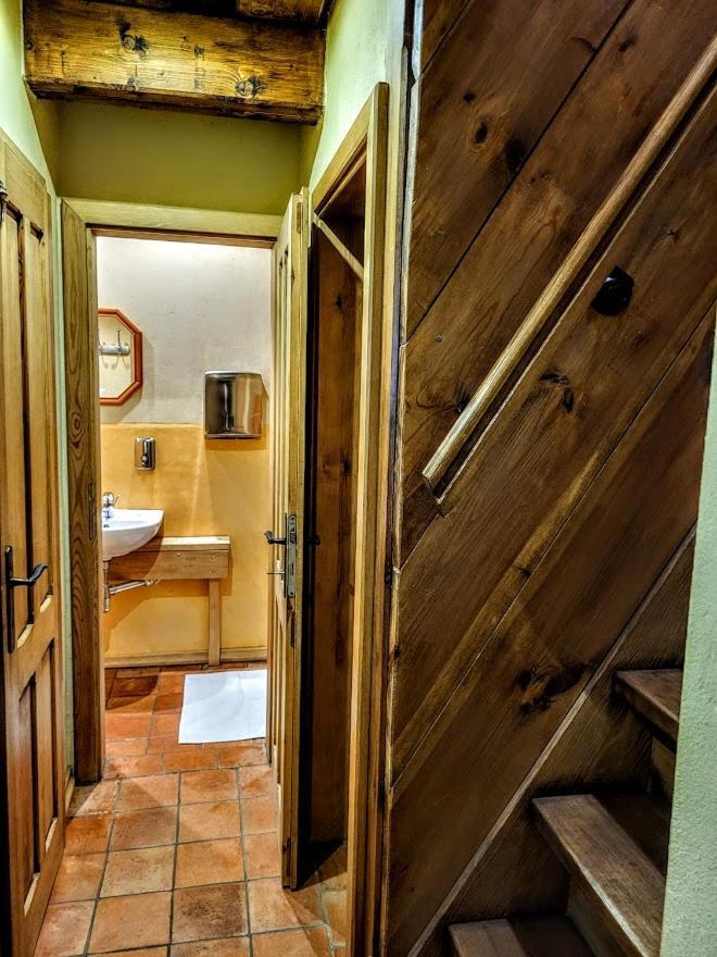 Apartmány Červený Dvůr Chvalšiny Esterno foto