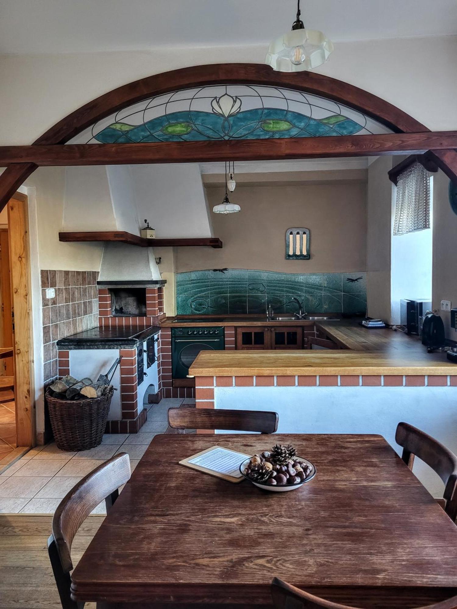 Apartmány Červený Dvůr Chvalšiny Esterno foto